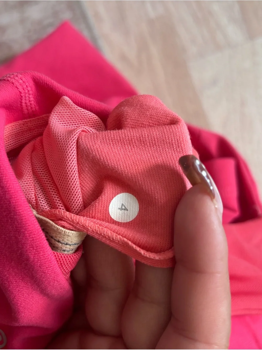 lululemon athletica sleek cowl